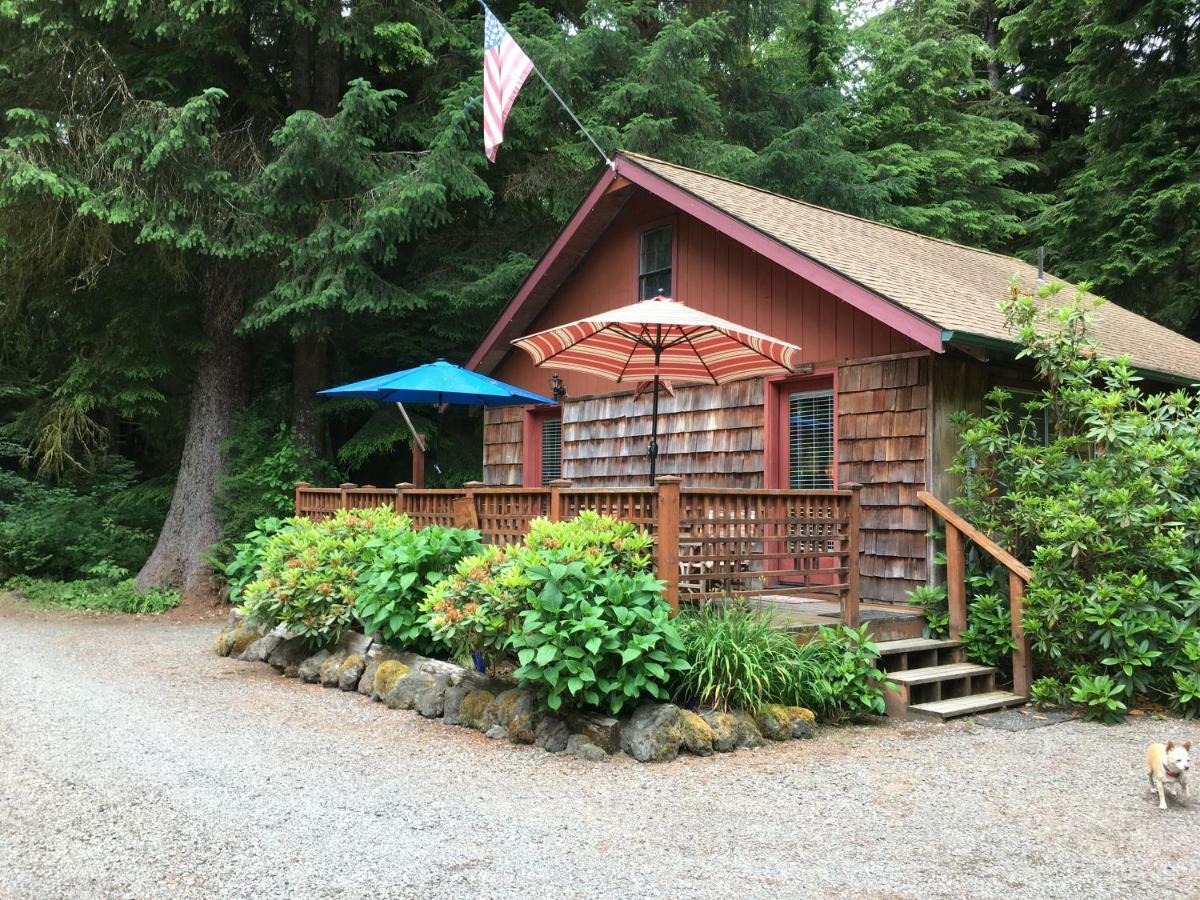 Manitou Lodge Forks Kültér fotó